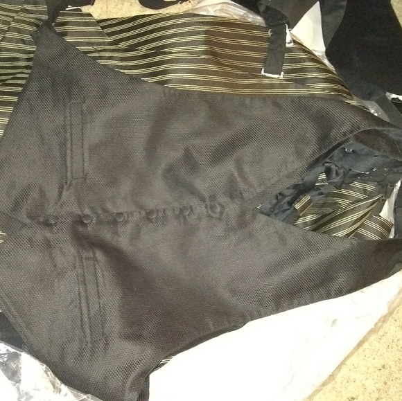 Suits vests - Picture 7 of 8